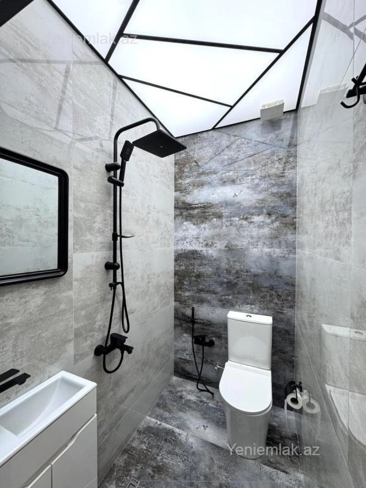 Satılır 3 otaqlı yeni tikili 165 m²