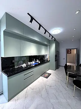 Satılır 3 otaqlı yeni tikili 165 m²