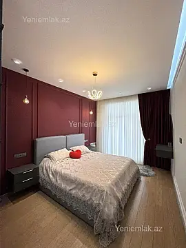 Satılır 3 otaqlı yeni tikili 165 m²
