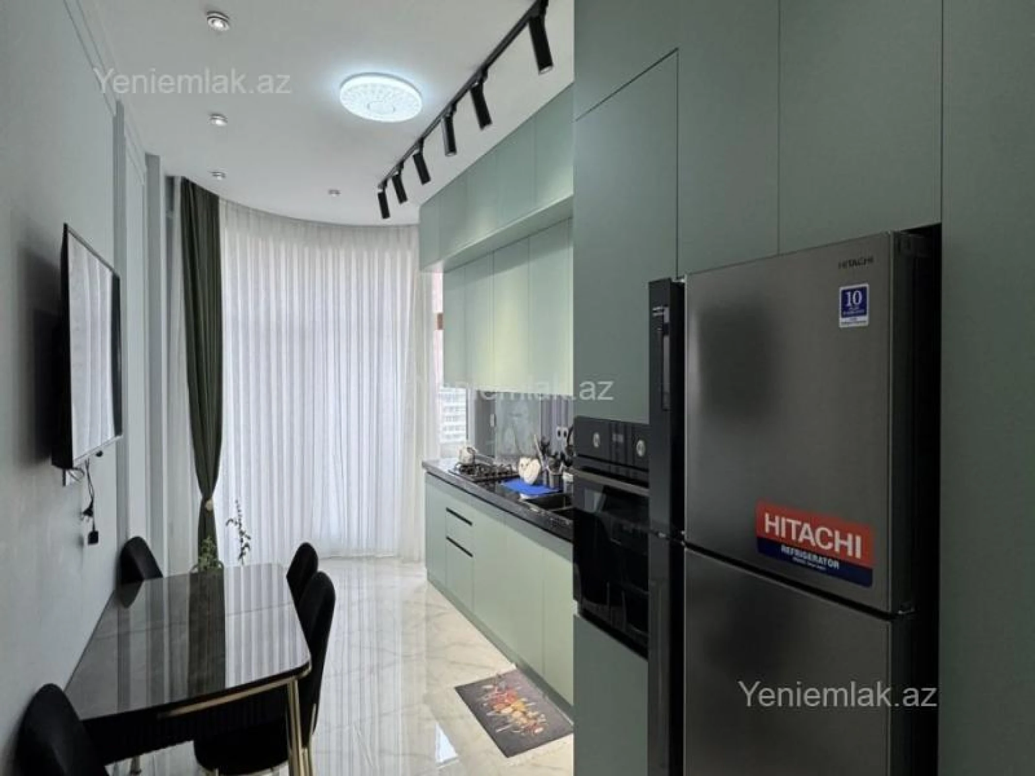 Satılır 3 otaqlı yeni tikili 165 m²