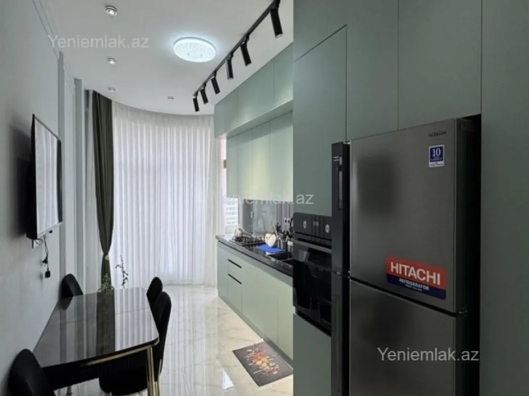 Satılır 3 otaqlı yeni tikili 165 m²