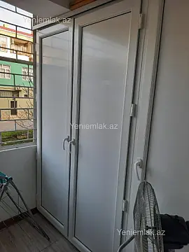 Satılır 3 otaqlı köhnə tikili 80 m²