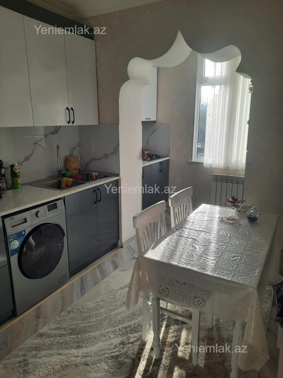 Satılır 3 otaqlı köhnə tikili 80 m²