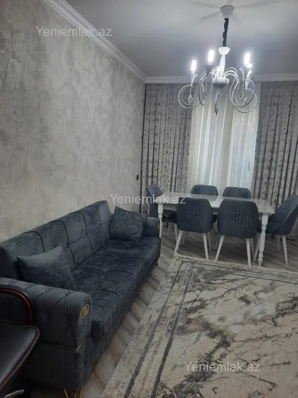Satılır 3 otaqlı köhnə tikili 80 m²