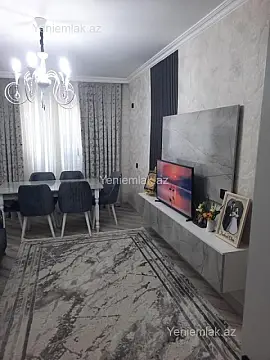 Satılır 3 otaqlı köhnə tikili 80 m²