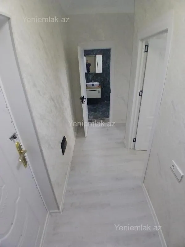 Satılır 2 otaqlı yeni tikili 50 m²