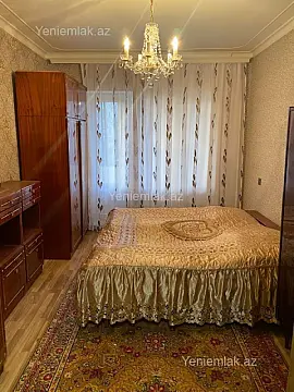 Satılır 4 otaqlı köhnə tikili 110 m²