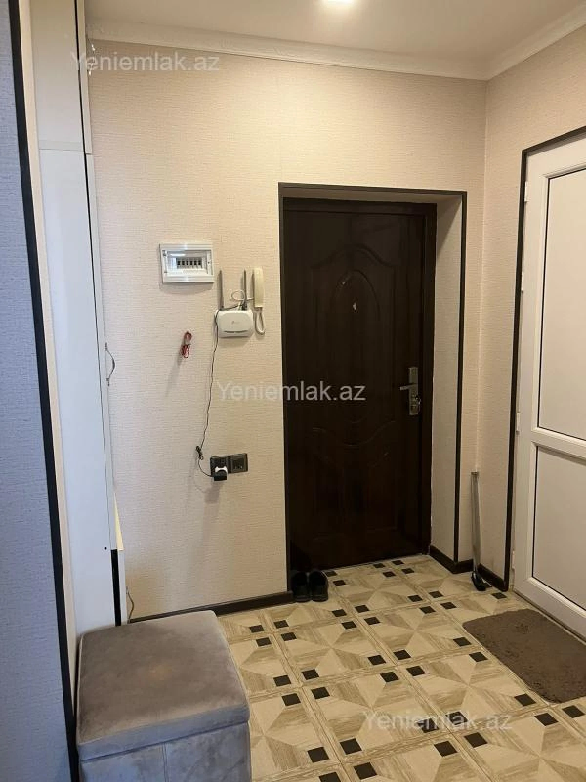 Satılır 3 otaqlı yeni tikili 55 m²