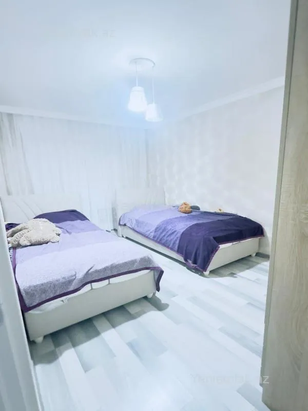 Satılır 4 otaqlı köhnə tikili 80 m²