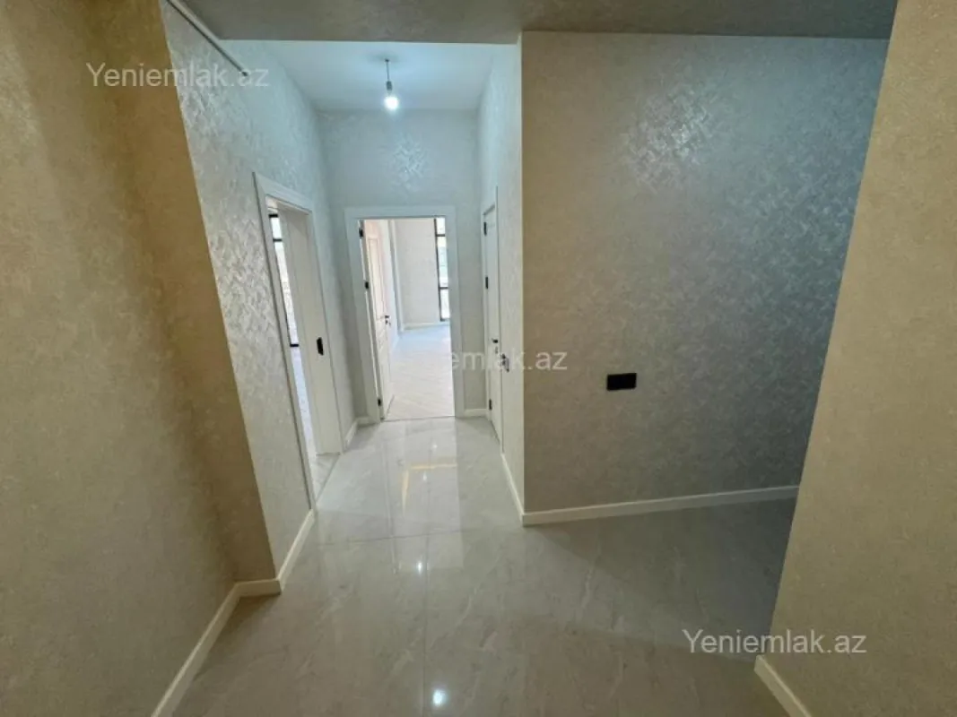 Satılır 2 otaqlı yeni tikili 70 m²
