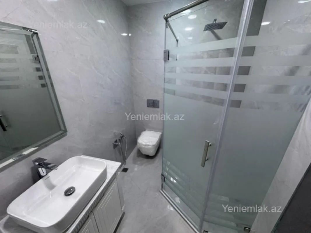 Satılır 2 otaqlı yeni tikili 70 m²