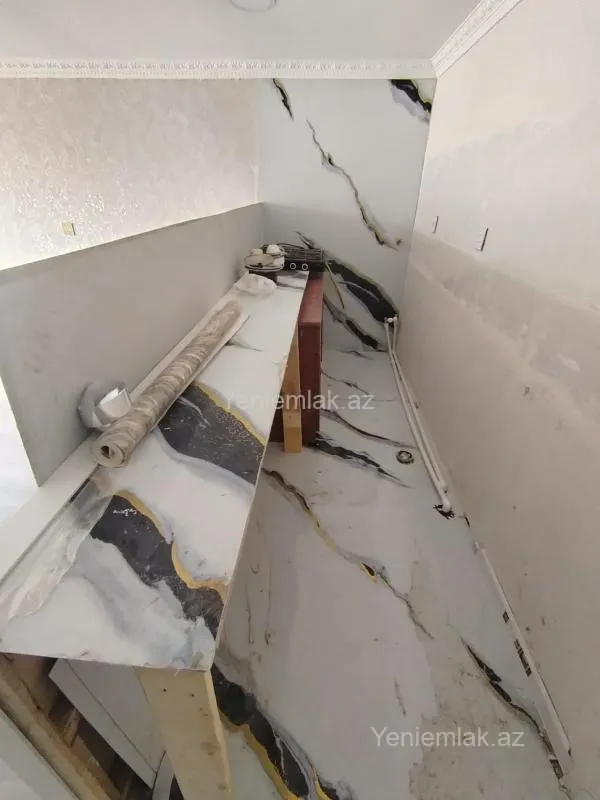 Satılır 5 otaqlı həyət evi 160 m²