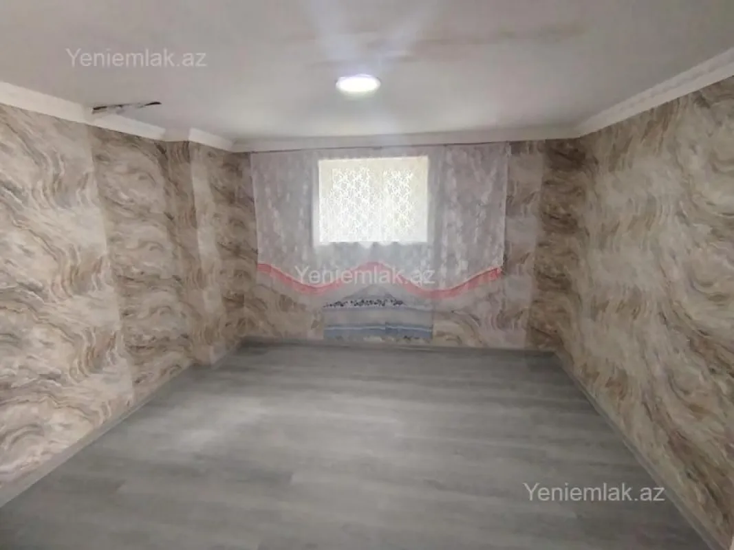 Satılır 5 otaqlı həyət evi 160 m²