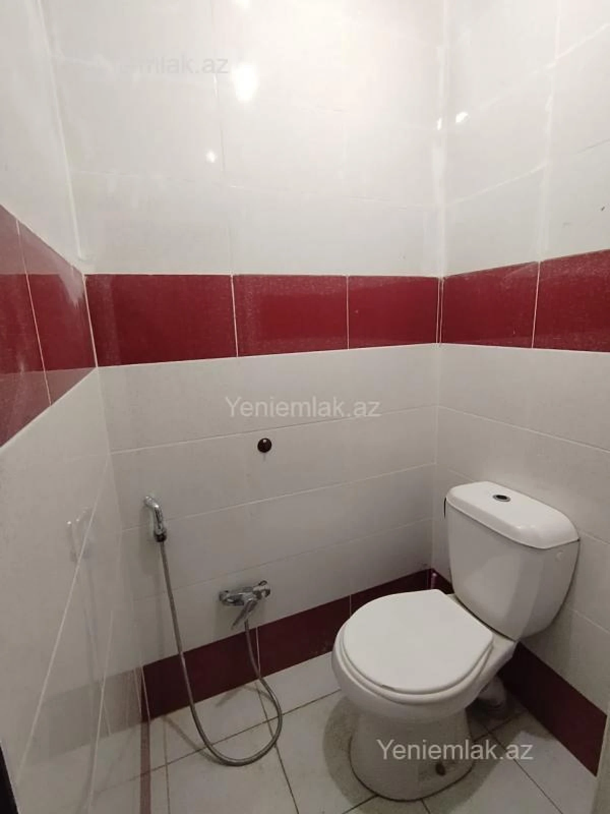 Satılır 5 otaqlı həyət evi 160 m²