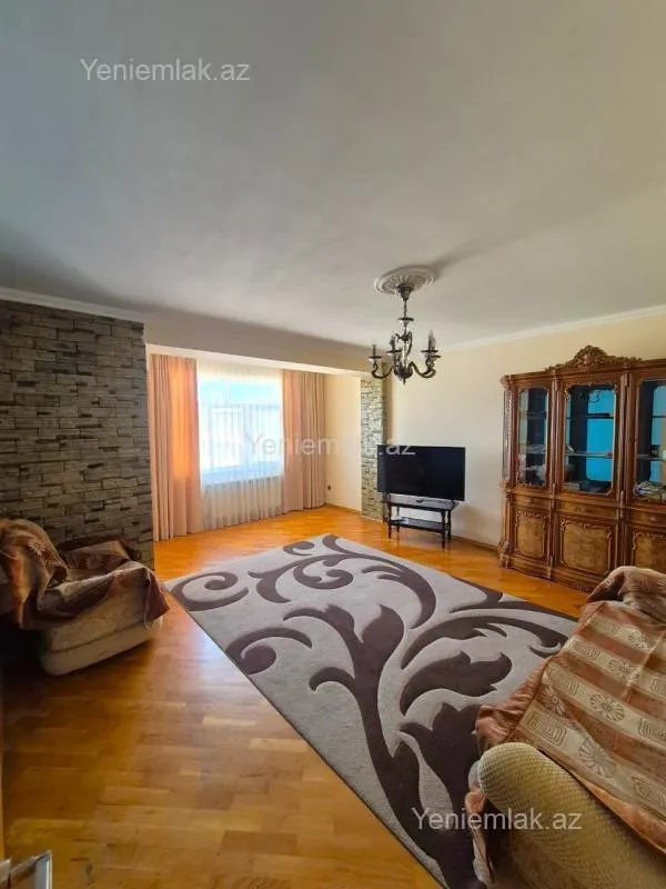 Satılır 3 otaqlı yeni tikili 95 m²