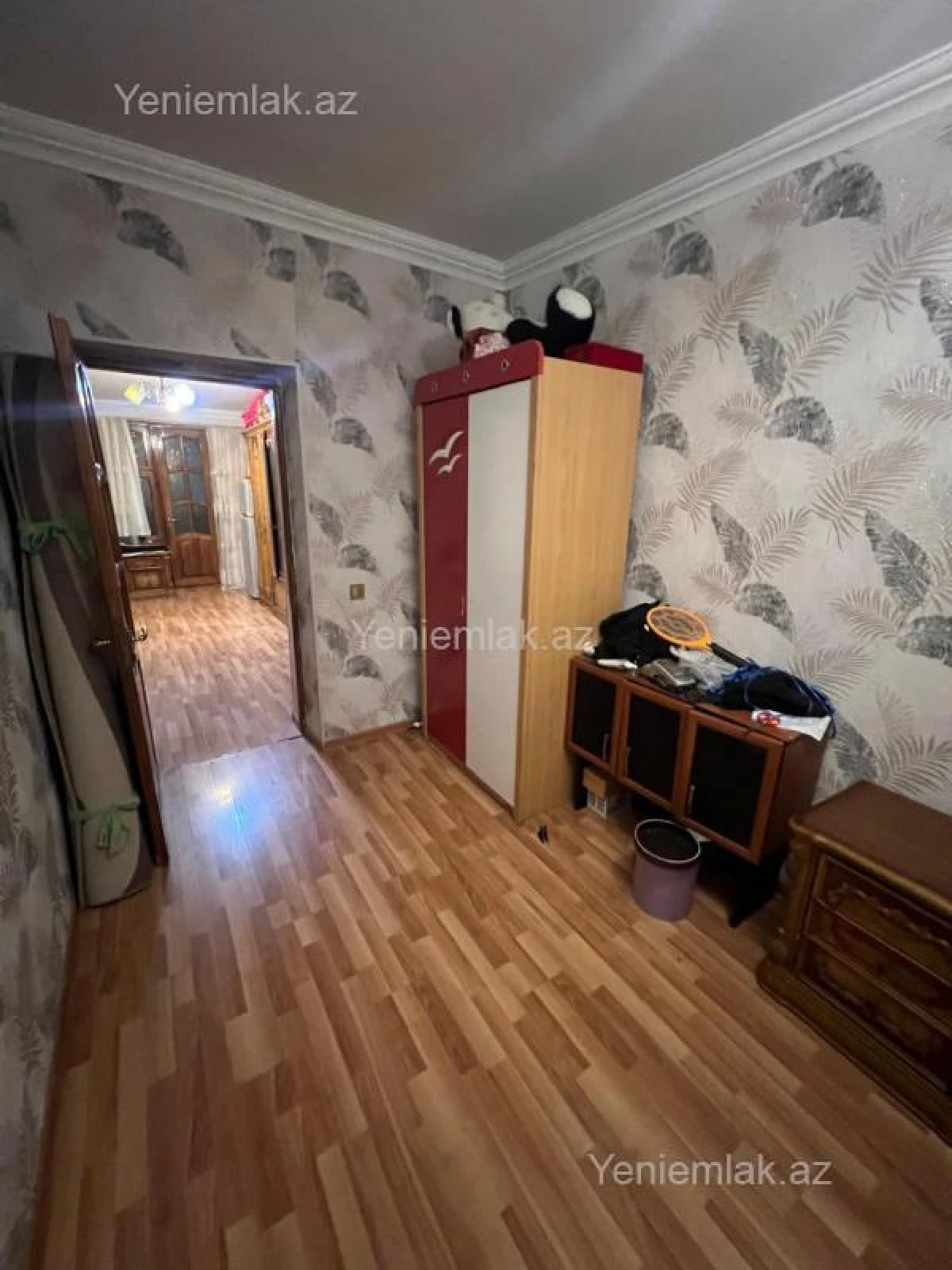 Satılır 3 otaqlı köhnə tikili 70 m²