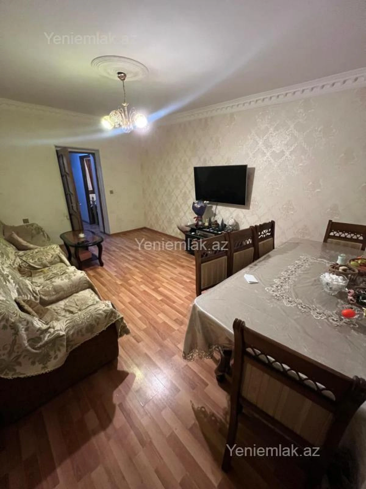 Satılır 3 otaqlı köhnə tikili 70 m²
