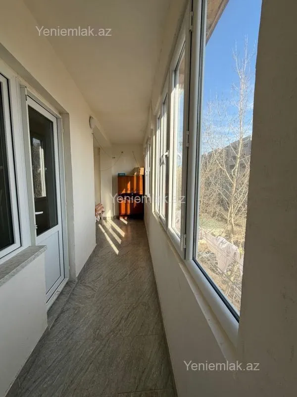 Satılır 3 otaqlı köhnə tikili 95 m²