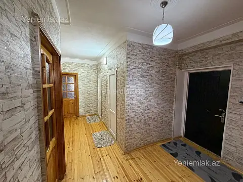 Satılır 3 otaqlı köhnə tikili 95 m²