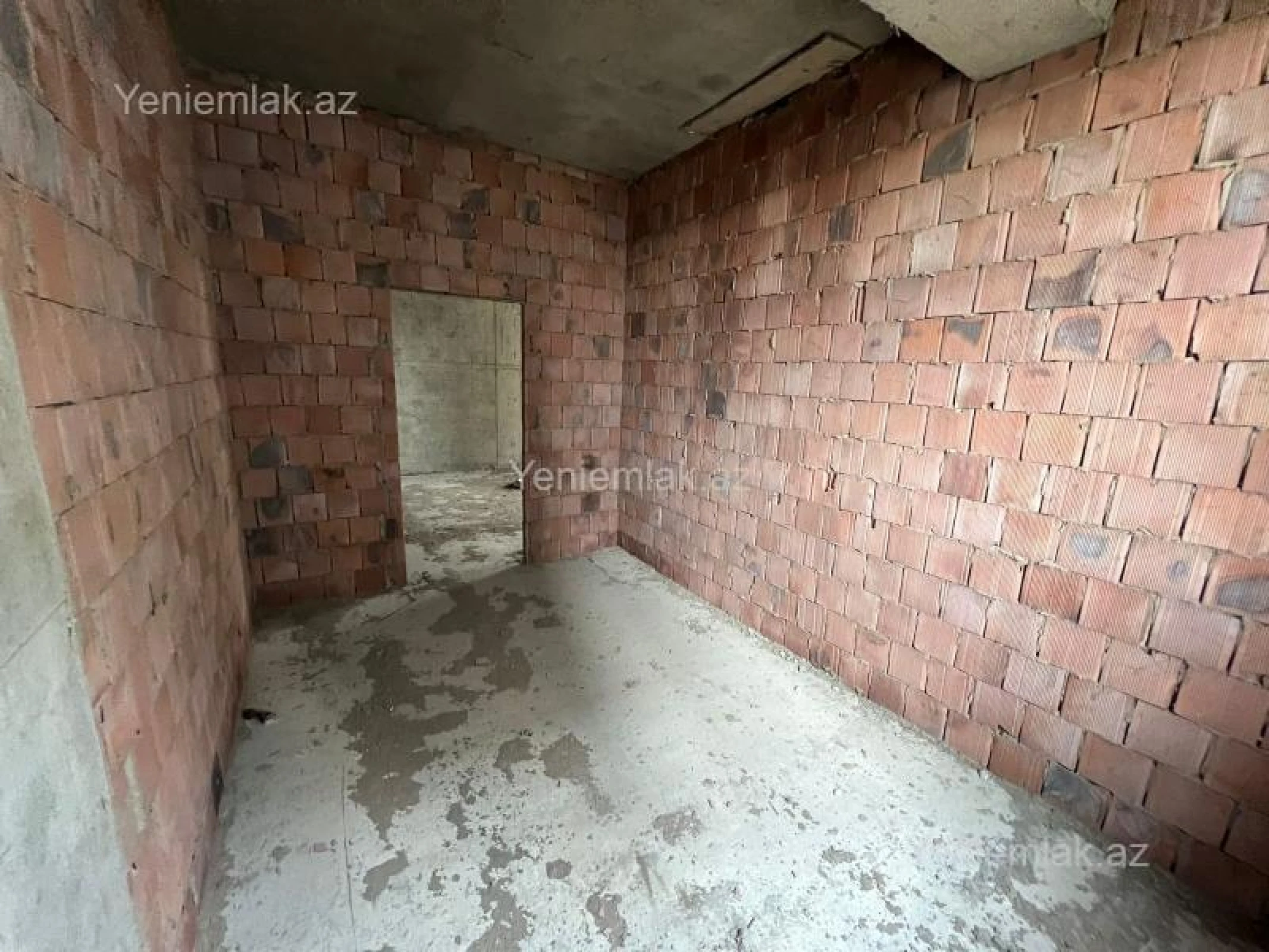 Satılır 3 otaqlı yeni tikili 90 m²