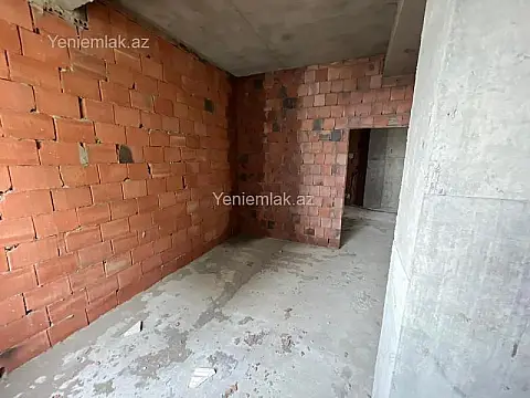 Satılır 3 otaqlı yeni tikili 90 m²