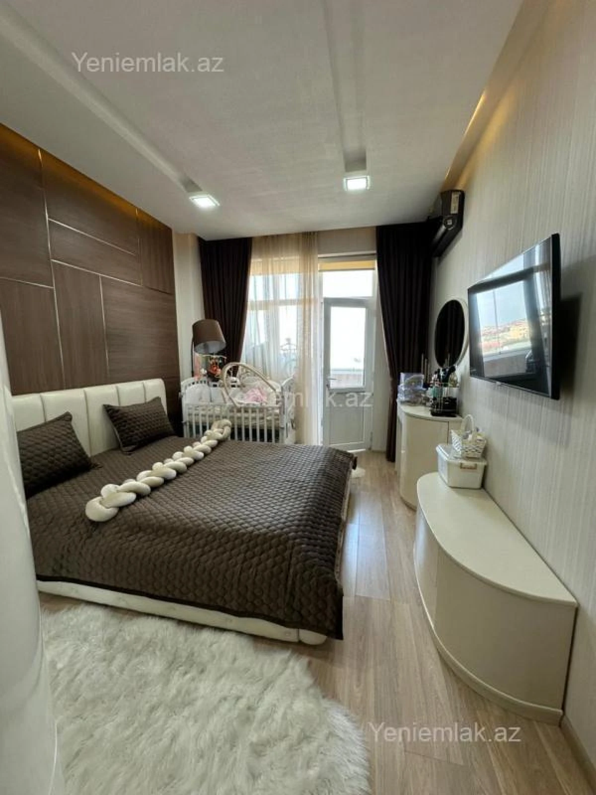 Satılır 2 otaqlı yeni tikili 65 m²