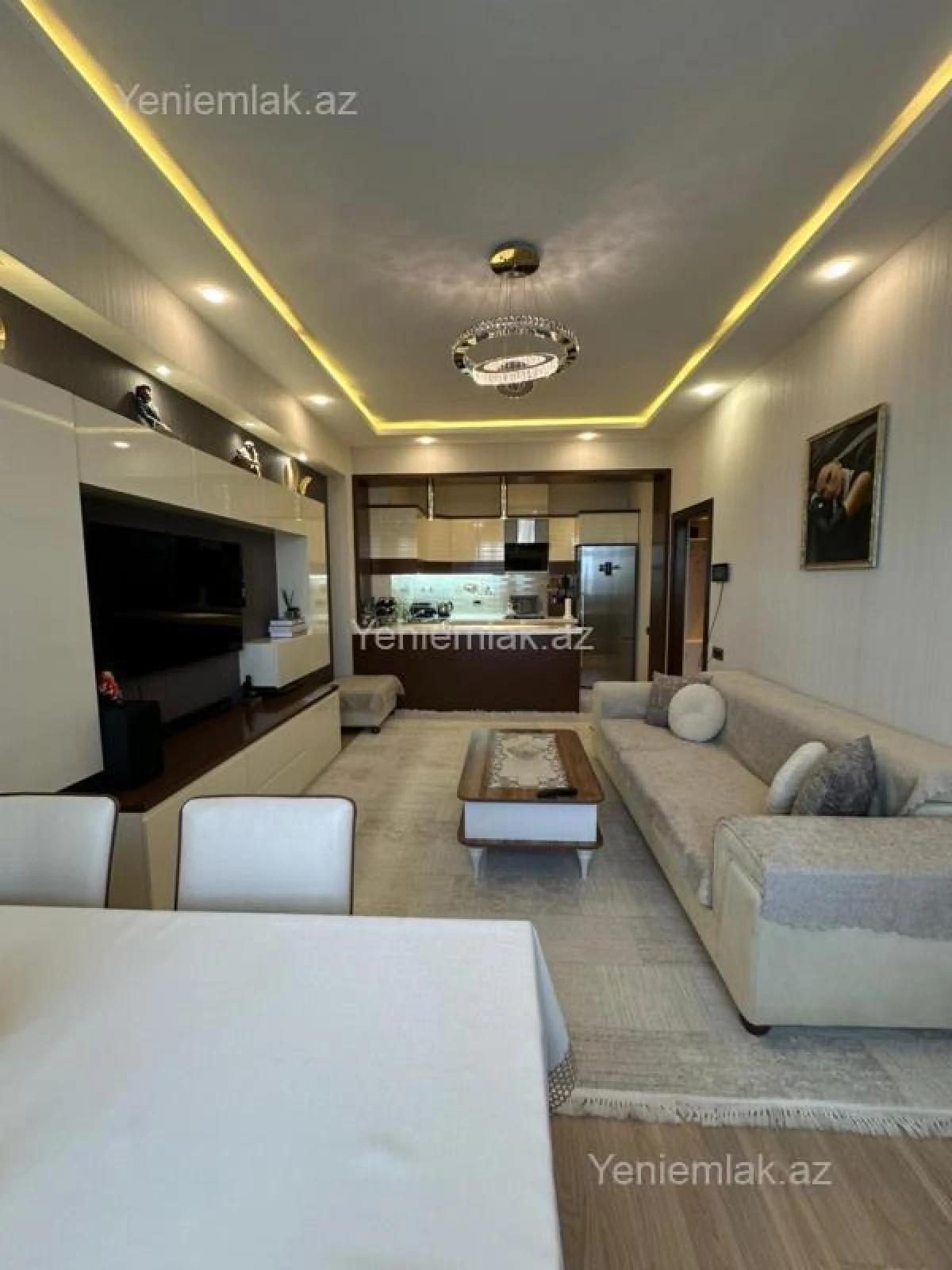 Satılır 2 otaqlı yeni tikili 65 m²