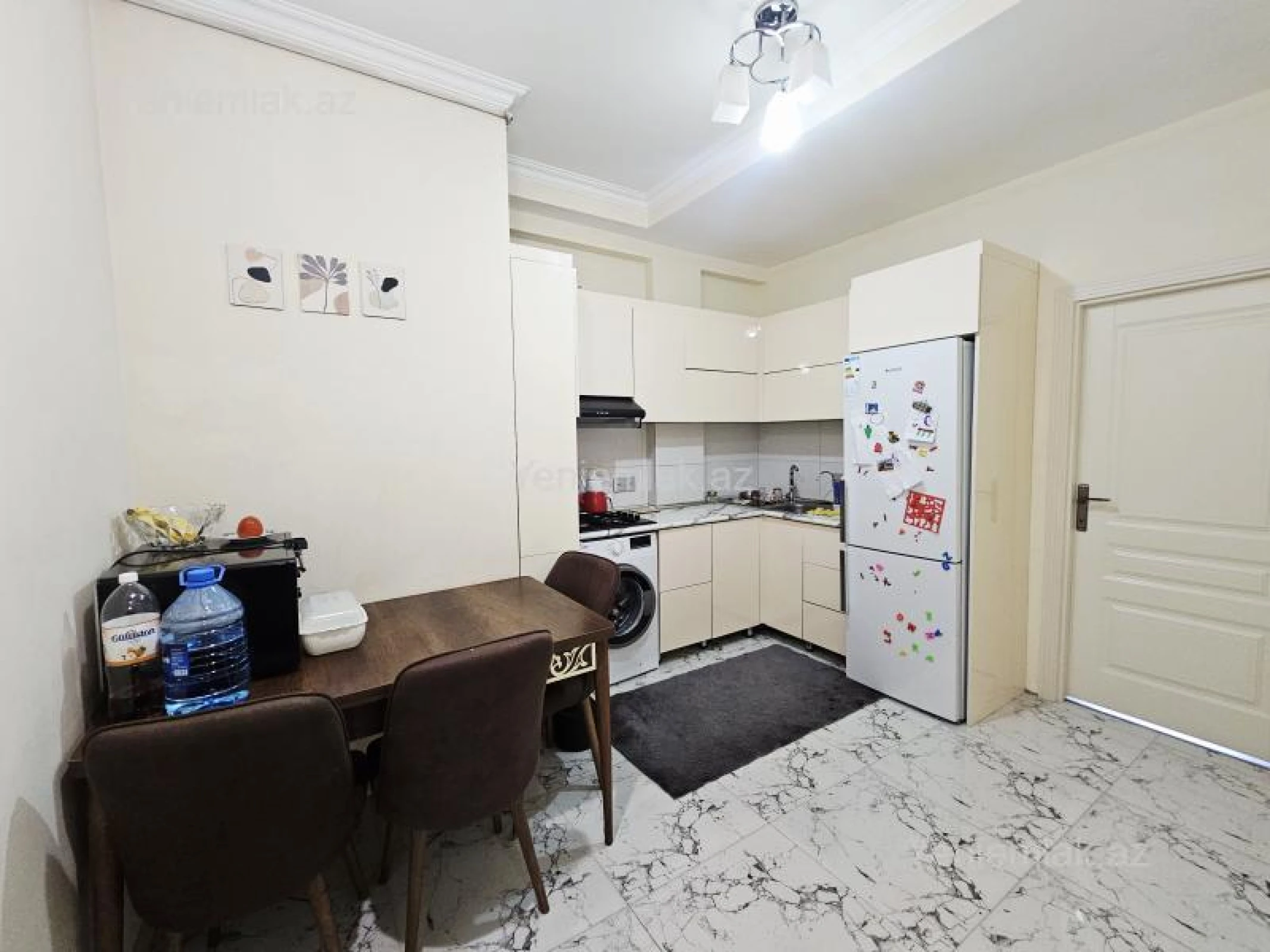 Satılır 3 otaqlı yeni tikili 70 m²