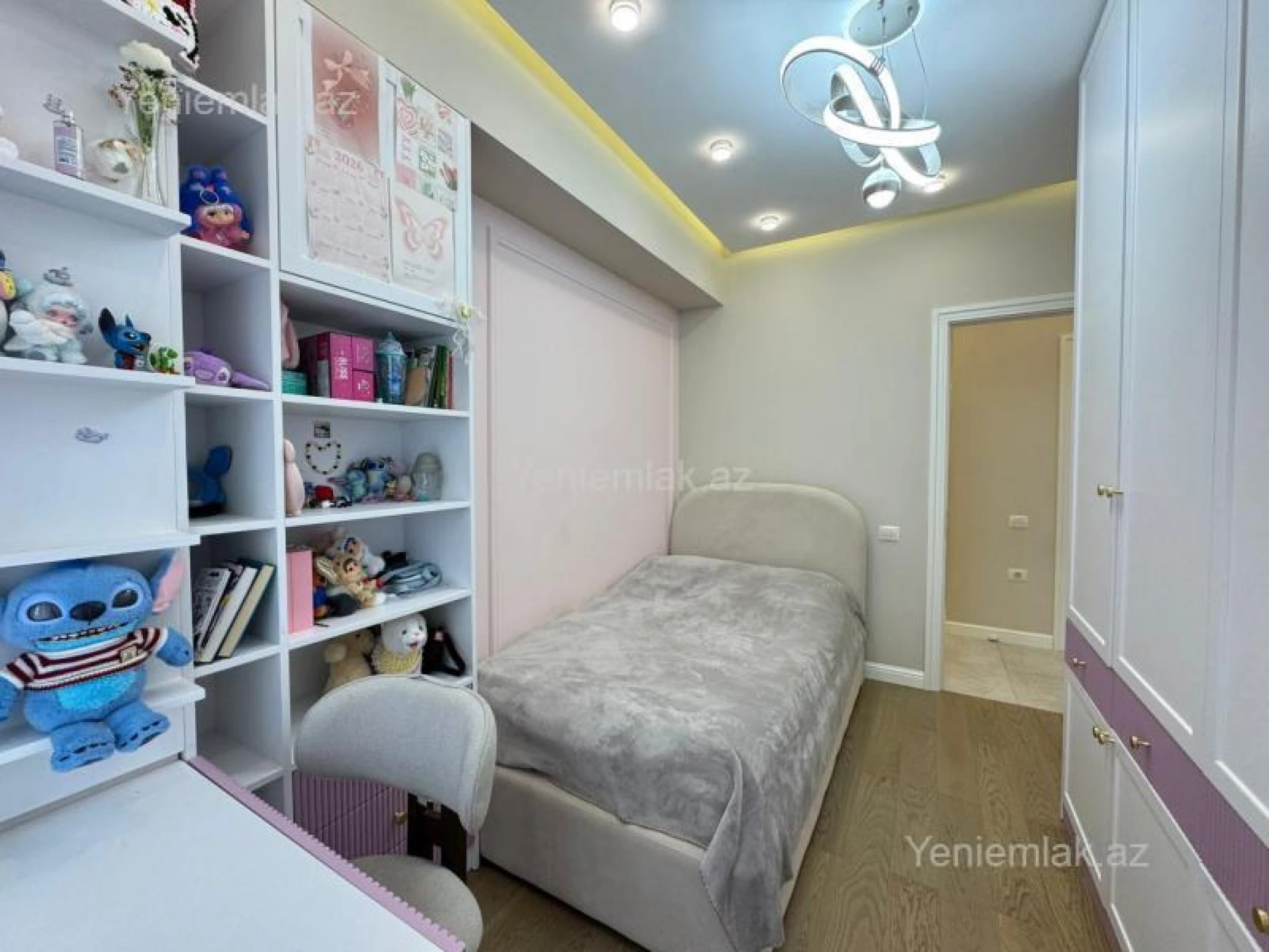 Satılır 3 otaqlı yeni tikili 86 m²