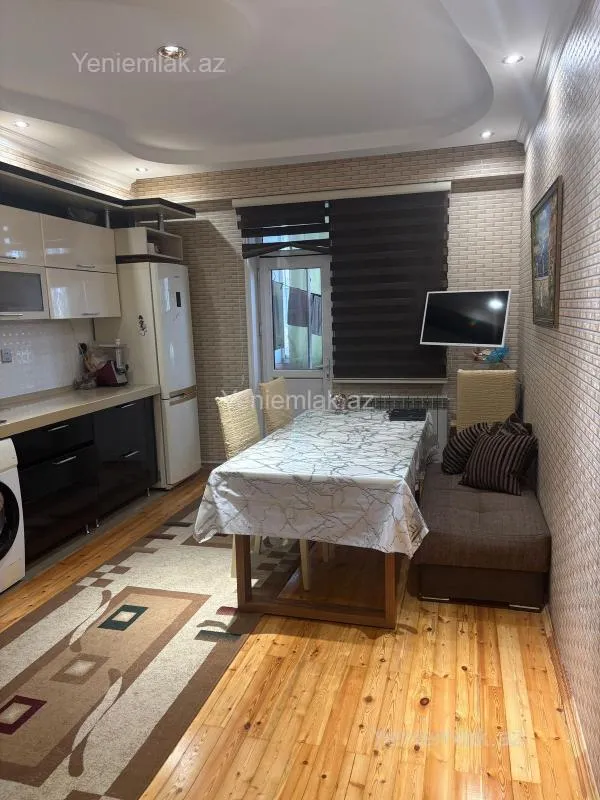 Satılır 2 otaqlı yeni tikili 75 m²