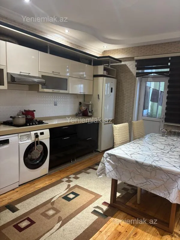 Satılır 2 otaqlı yeni tikili 75 m²