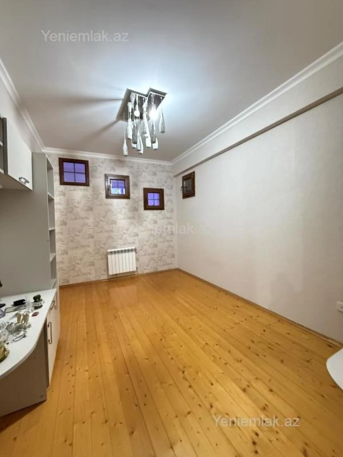 Satılır 4 otaqlı yeni tikili 140 m²