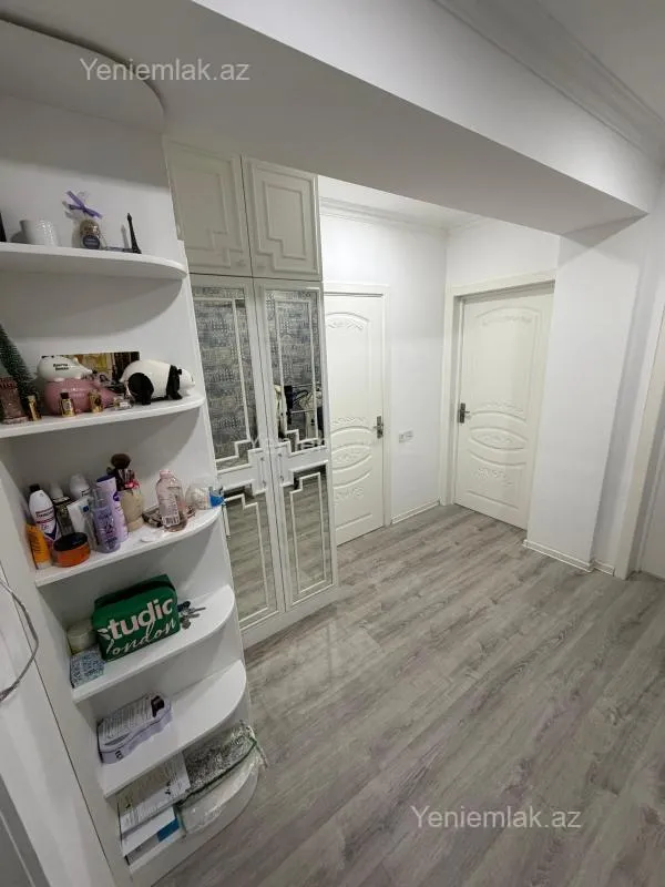 Satılır 2 otaqlı yeni tikili 55 m²
