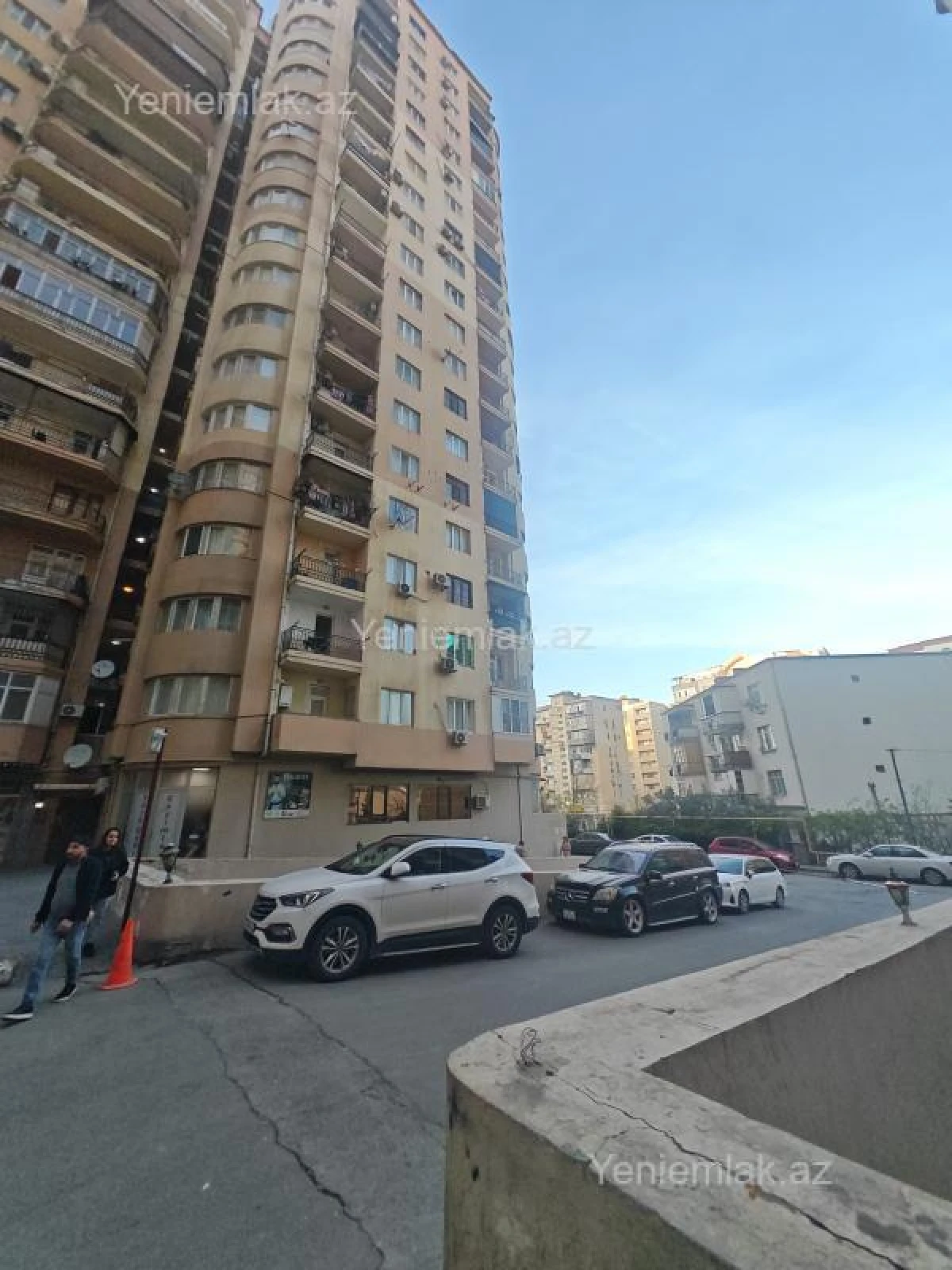 Satılır 2 otaqlı yeni tikili 55 m²