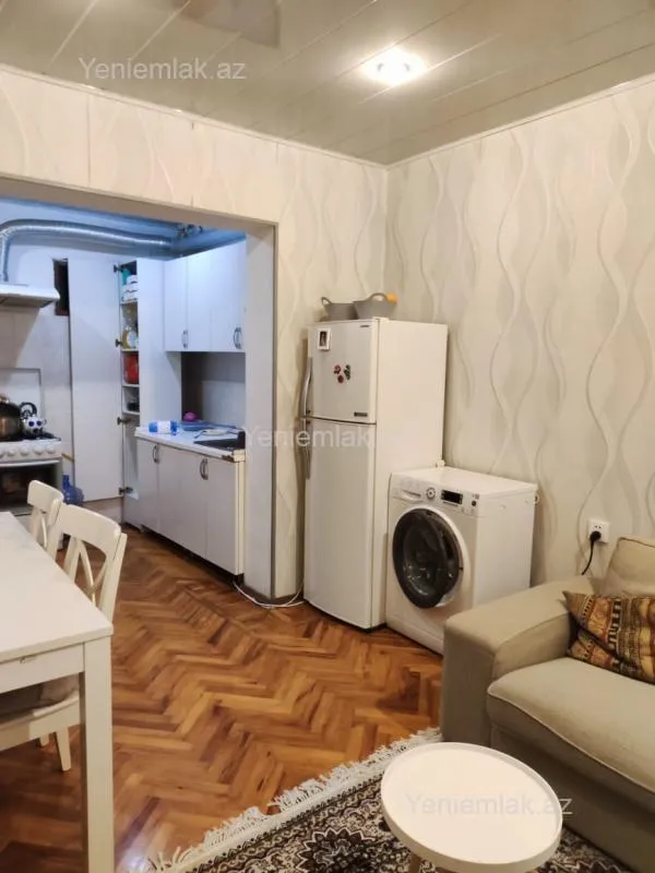 Satılır 3 otaqlı köhnə tikili 65 m²