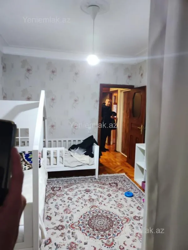 Satılır 3 otaqlı köhnə tikili 65 m²