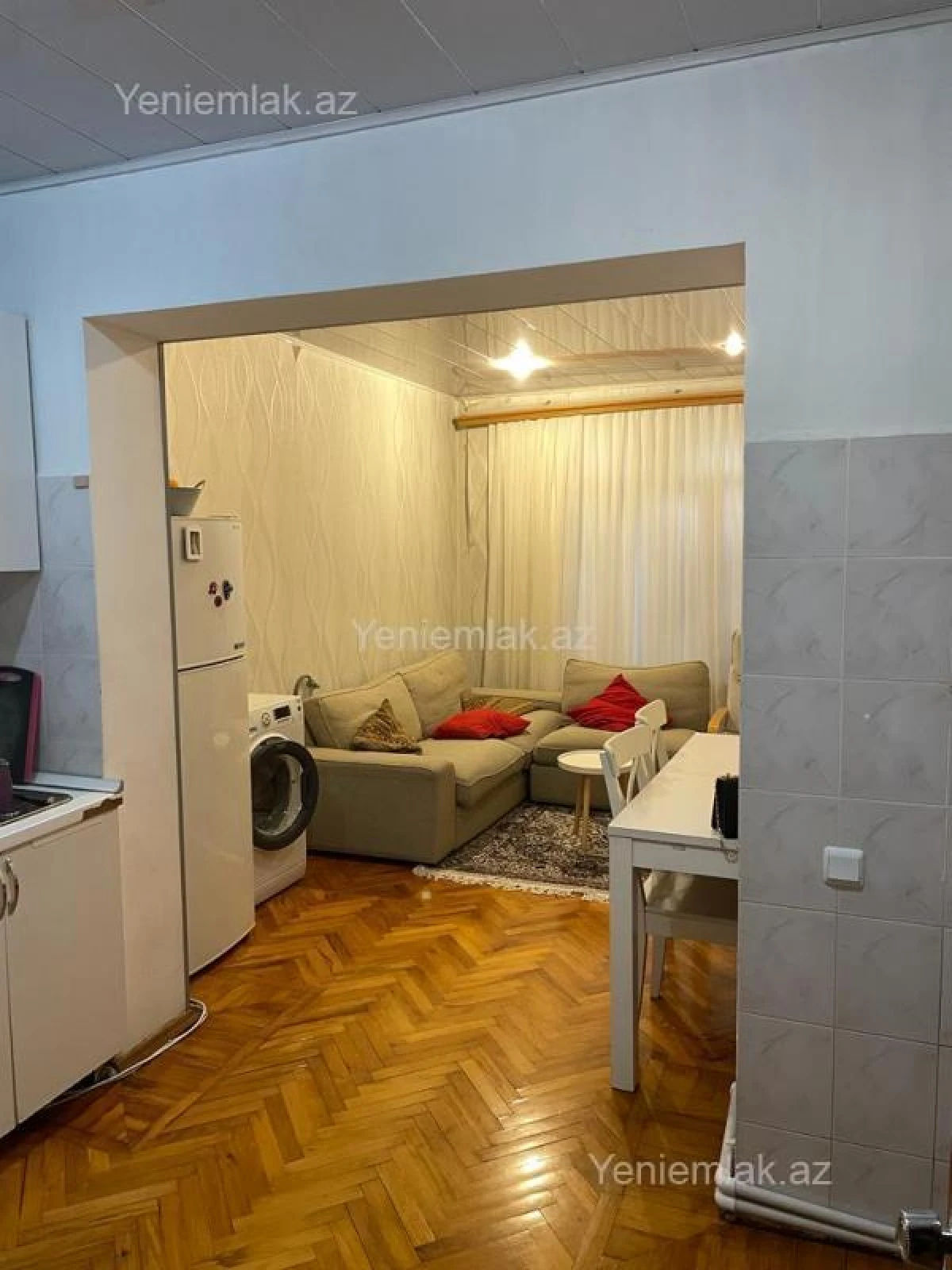 Satılır 3 otaqlı köhnə tikili 65 m²