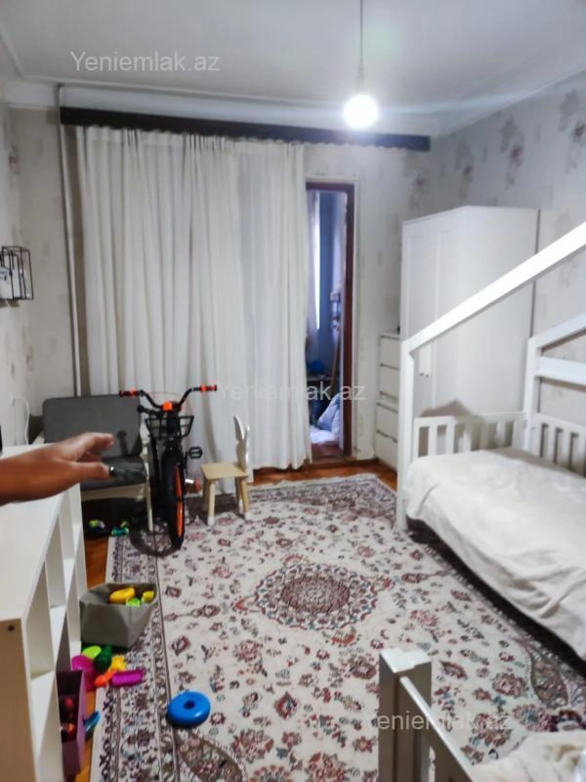 Satılır 3 otaqlı köhnə tikili 65 m²