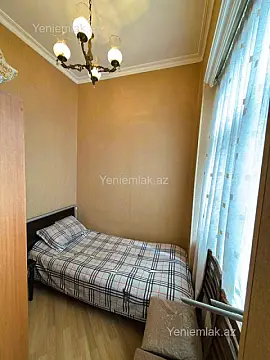 Satılır 2 otaqlı köhnə tikili 60 m²