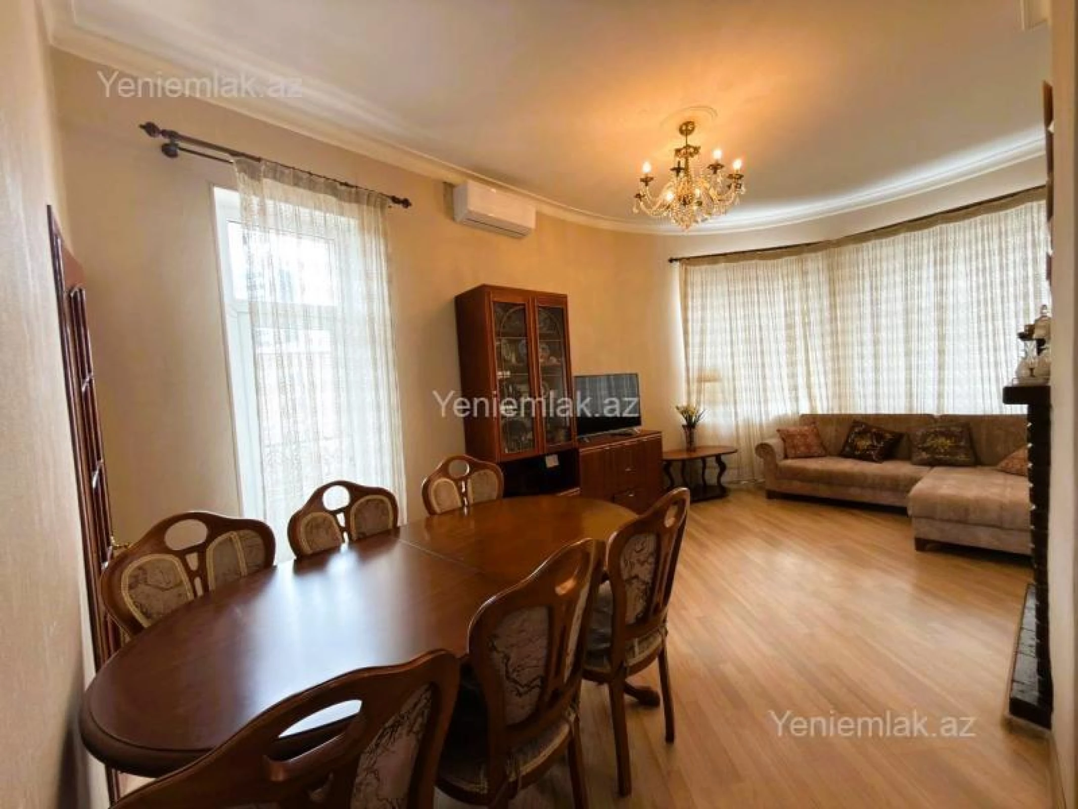 Satılır 2 otaqlı köhnə tikili 60 m²