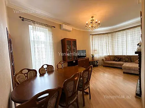 Satılır 2 otaqlı köhnə tikili 60 m²