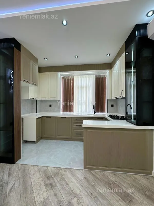 Satılır 2 otaqlı yeni tikili 55 m²