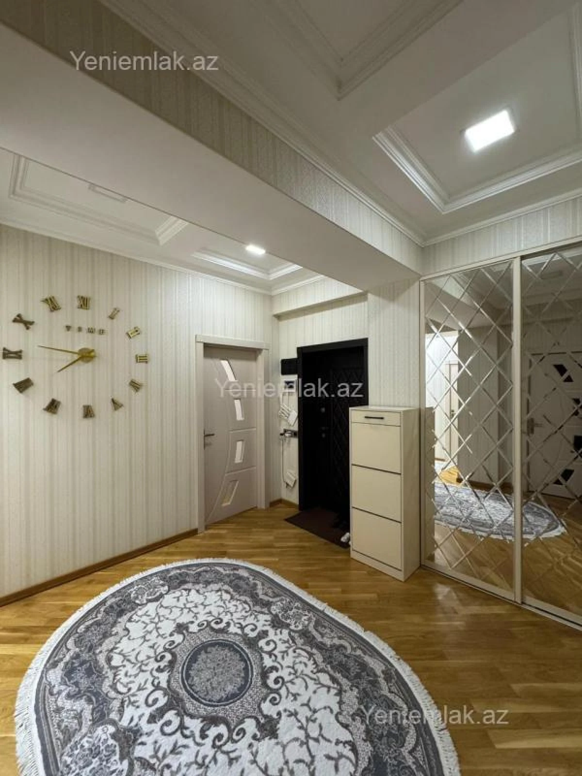 Satılır 4 otaqlı yeni tikili 120 m²