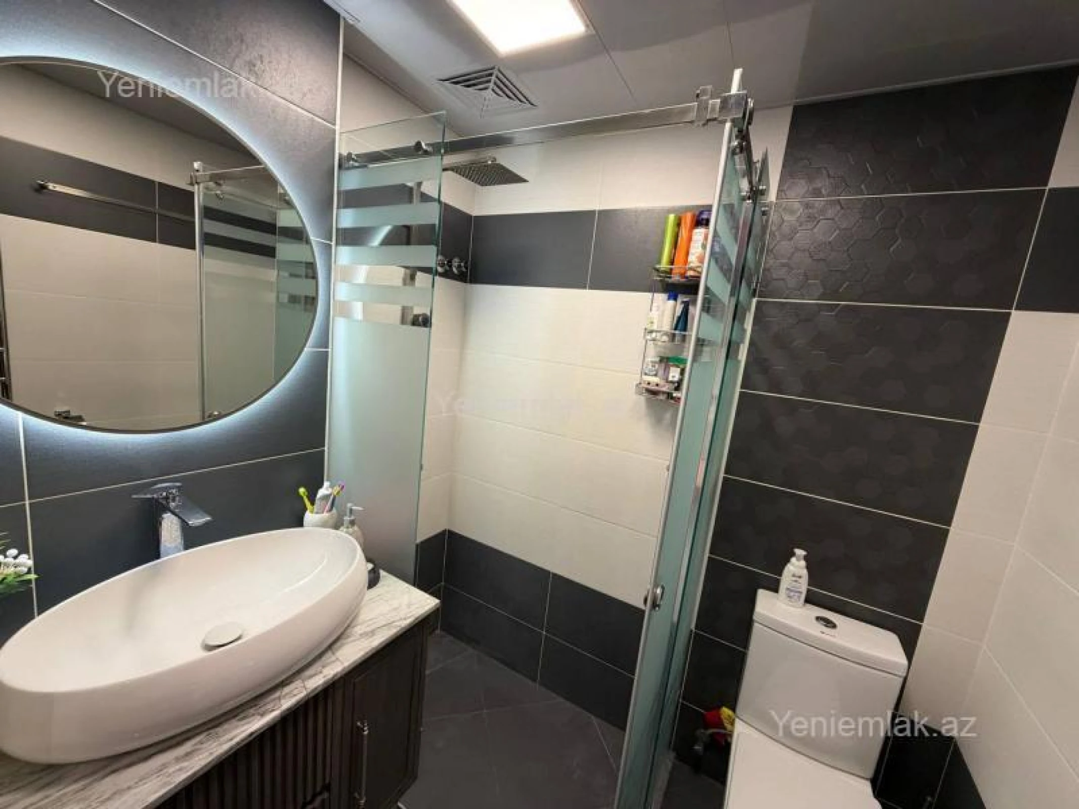 Satılır 2 otaqlı yeni tikili 65 m²