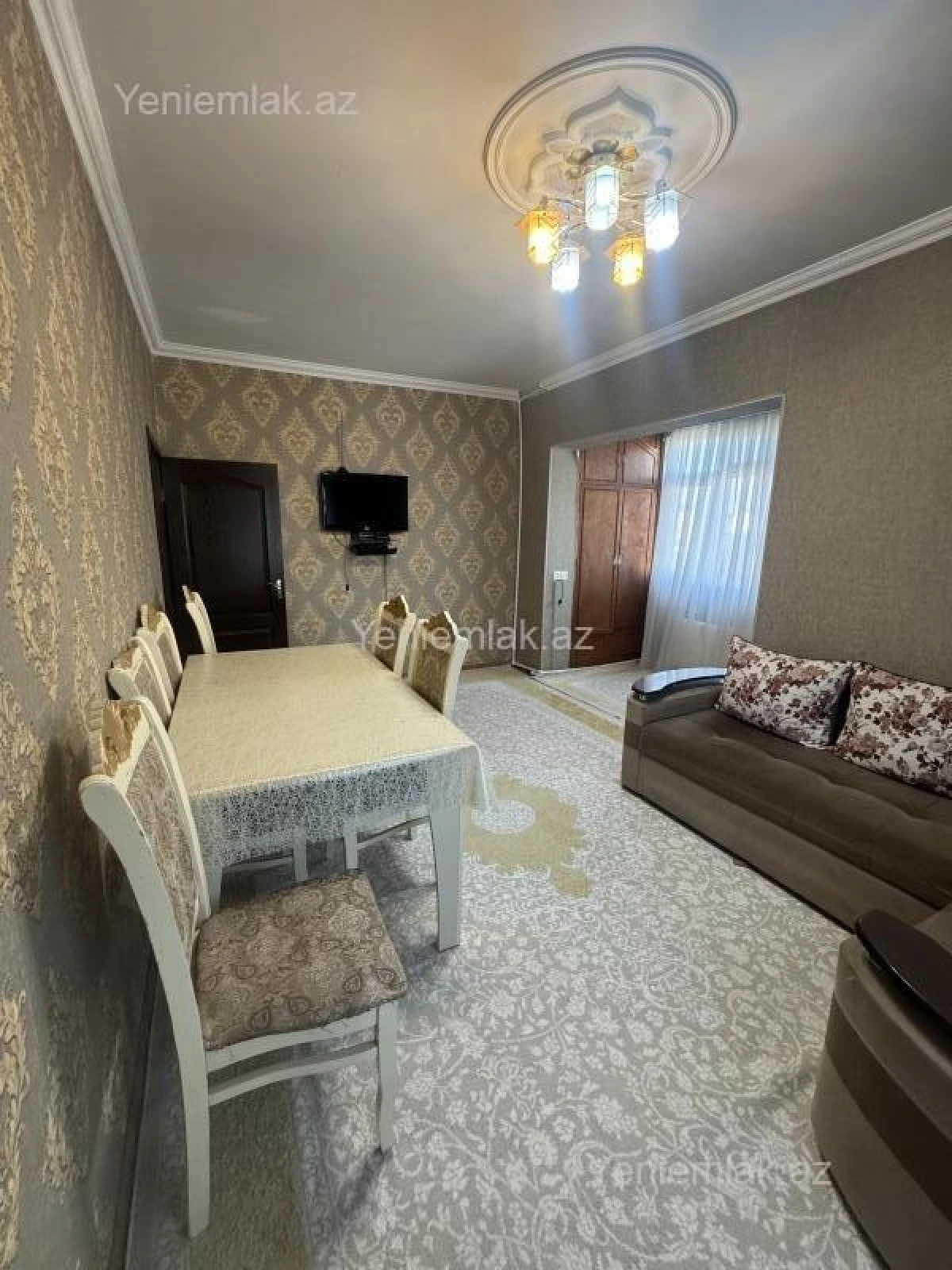 Satılır 2 otaqlı köhnə tikili 45 m²
