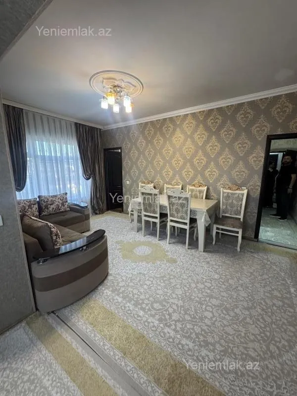 Satılır 2 otaqlı köhnə tikili 45 m²