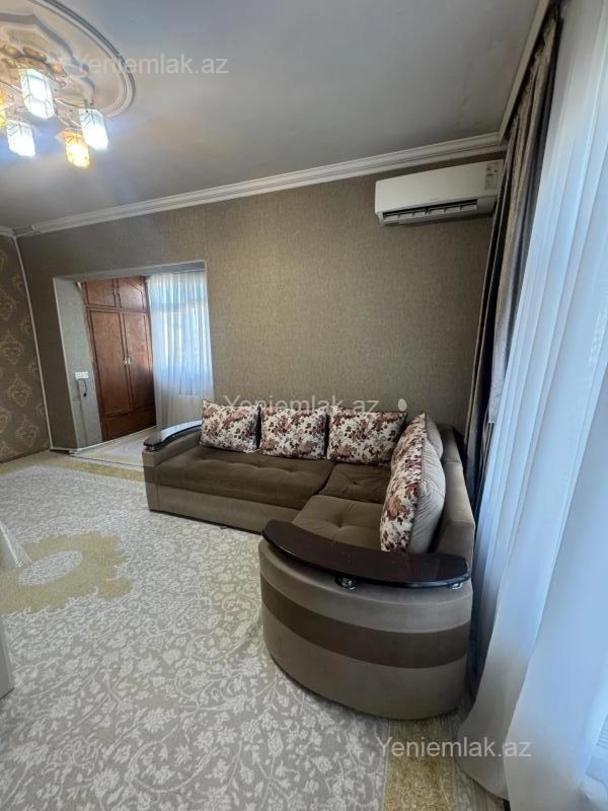 Satılır 2 otaqlı köhnə tikili 45 m²