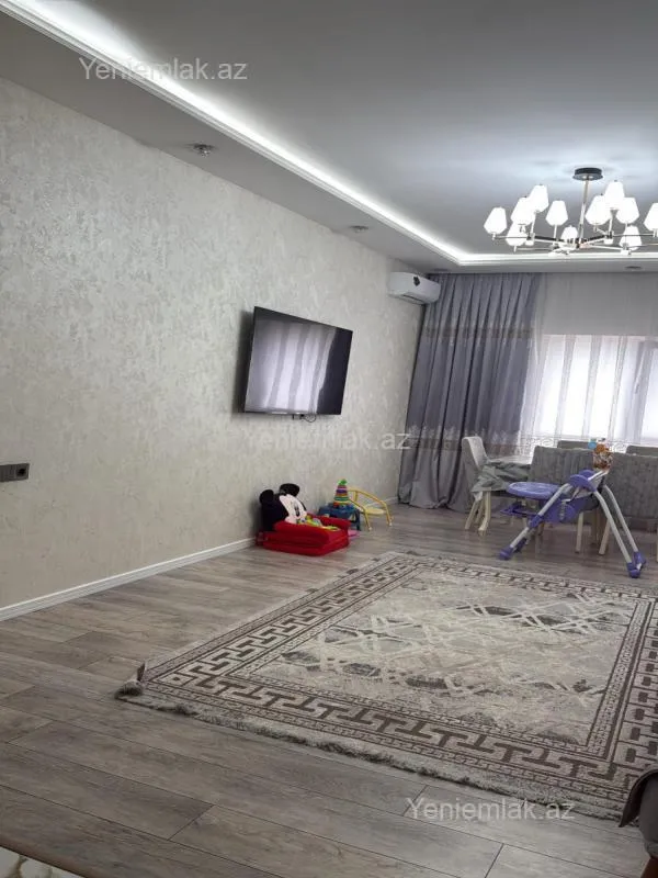Satılır 3 otaqlı yeni tikili 85 m²