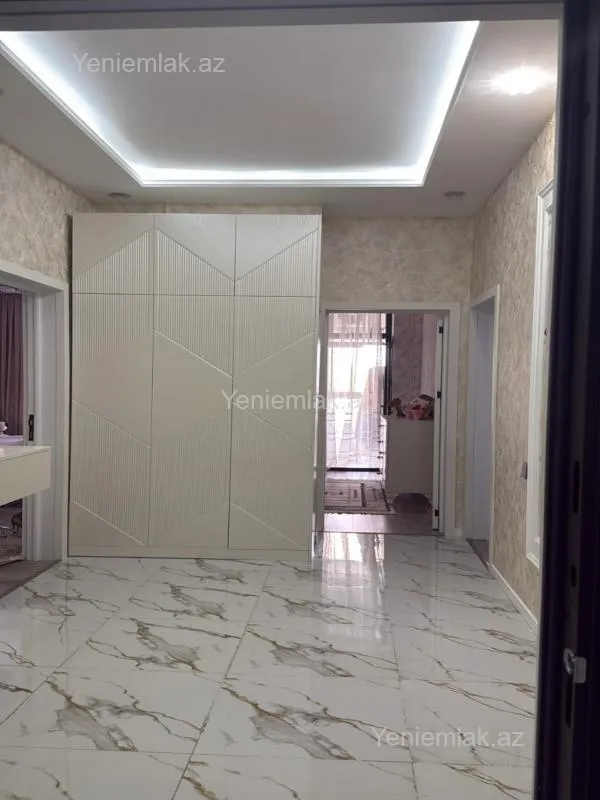 Satılır 3 otaqlı yeni tikili 85 m²