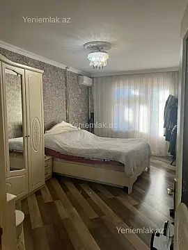 Satılır 4 otaqlı köhnə tikili 110 m²